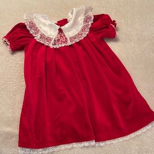 Girls red velvet shirt-sleeved vintage dress, size 6